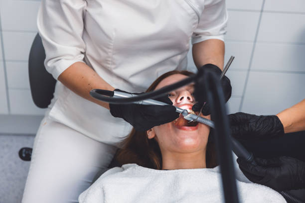 Best Emergency Broken Tooth Repair in Island Lake, IL